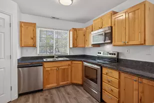 1108 E Holyoak Ln, Moab, UT 84532 - Photo 6