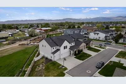 1581 W Brushline Ln, South Jordan, UT 84095 - Photo 30
