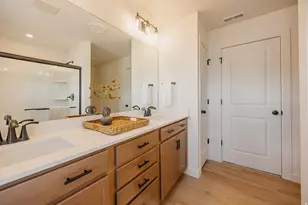 944 W Columbia Ct, Riverdale, UT 84405 - Photo 40