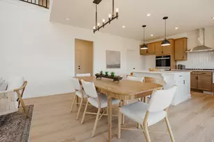 944 W Columbia Ct, Riverdale, UT 84405 - Photo 12