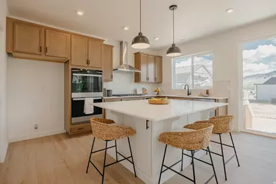944 W Columbia Ct #108, Riverdale, UT 84405 - Photo 6