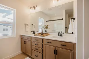 944 W Columbia Ct, Riverdale, UT 84405 - Photo 38
