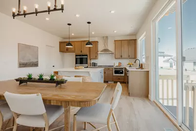 944 W Columbia Ct #108, Riverdale, UT 84405 - Photo 4