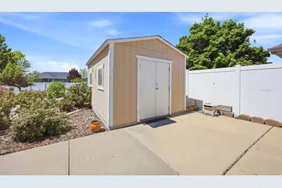 776 S Flint St W, Layton, UT 84041 - Photo 26