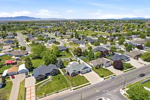 776 S Flint St W, Layton, UT 84041 - Photo 34