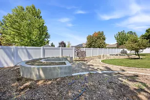 776 S Flint St W, Layton, UT 84041 - Photo 28