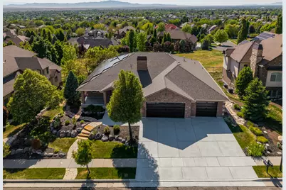 1174 S Deer Ridge Rd E, Fruit Heights, UT 84037 - Photo 2