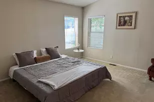 244 E Pan American E, Murray, UT 84107 - Photo 2
