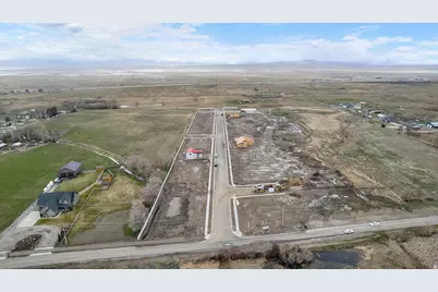 1417 W 2350 S #14, Perry, UT 84302 - Photo 16