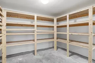 2290 N 1060 E, Lehi, UT 84043 - Photo 16