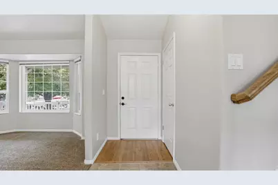 2290 N 1060 E, Lehi, UT 84043 - Photo 2