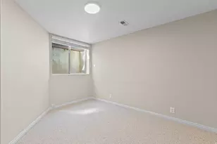 888 N 250 W, Bountiful, UT 84010 - Photo 26