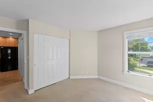 888 N 250 W, Bountiful, UT 84010 - Photo 16