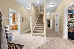 708 N Eagleridge Dr E, Bountiful, UT 84010 - Photo 20