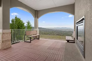 708 N Eagleridge Dr E, Bountiful, UT 84010 - Photo 16