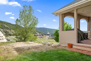 708 N Eagleridge Dr E, Bountiful, UT 84010 - Photo 56