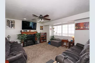 1833 N 350 E, Centerville, UT 84014 - Photo 20