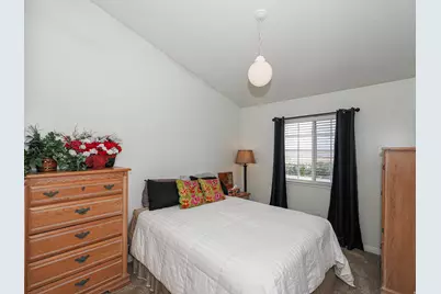 1833 N 350 E, Centerville, UT 84014 - Photo 36