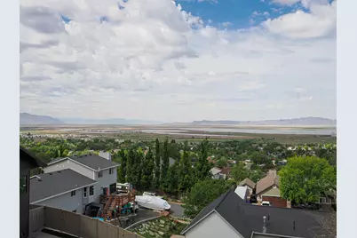 1833 N 350 E, Centerville, UT 84014 - Photo 6