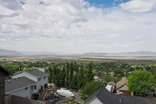 1833 N 350 E, Centerville, UT 84014 - Photo 6