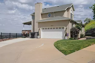 1833 N 350 E, Centerville, UT 84014 - Photo 58