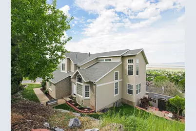 1833 N 350 E, Centerville, UT 84014 - Photo 4