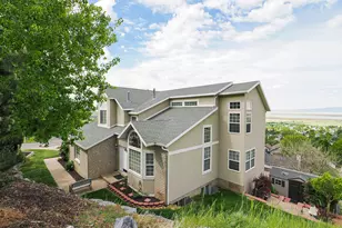 1833 N 350 E, Centerville, UT 84014 - Photo 4
