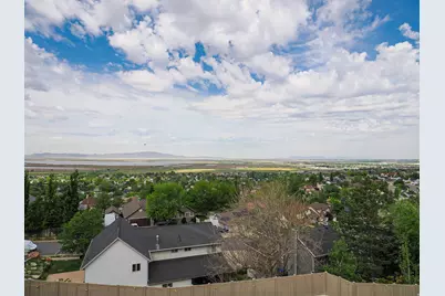 1833 N 350 E, Centerville, UT 84014 - Photo 8