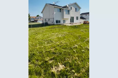 4135 W 4700 S, Roy, UT 84067 - Photo 34