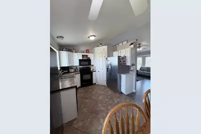 4135 W 4700 S, Roy, UT 84067 - Photo 6