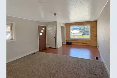 156 E Center, Huntington, UT 84528 - Photo 2