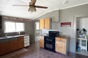 156 E Center, Huntington, UT 84528 - Photo 4