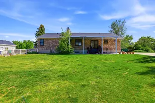 2840 W Country Classic Dr S, Bluffdale, UT 84065 - Photo 8