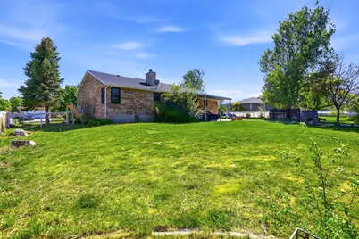 2840 W Country Classic Dr S, Bluffdale, UT 84065 - Photo 6