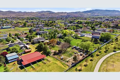 2840 W Country Classic Dr S, Bluffdale, UT 84065 - Photo 10