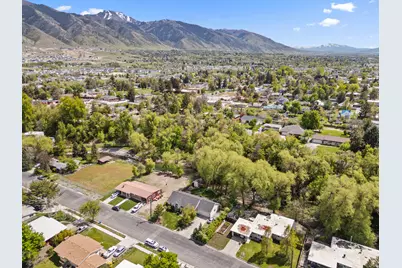 472 E 300 S, Logan, UT 84321 - Photo 6