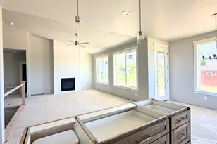 936 E 410 N, Hyde Park, UT 84318 - Photo 6