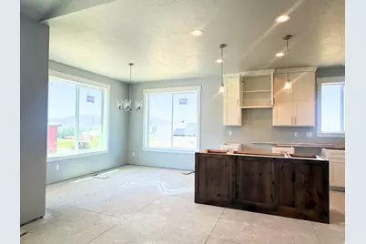 936 E 410 N #183, Hyde Park, UT 84318 - Photo 10