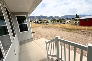 936 E 410 N, Hyde Park, UT 84318 - Photo 24