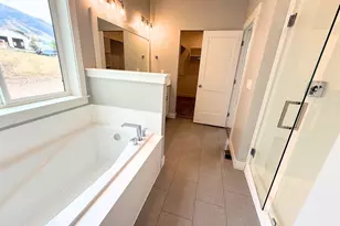 936 E 410 N, Hyde Park, UT 84318 - Photo 16