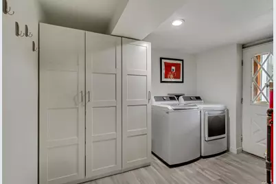 785 E Lafayette St, Sandy, UT 84094 - Photo 38