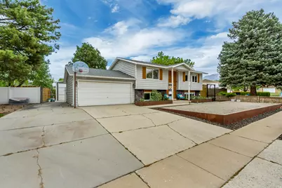 785 E Lafayette St, Sandy, UT 84094 - Photo 4