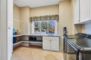 1190 E Wintergreen Ct N, Alpine, UT 84004 - Photo 46