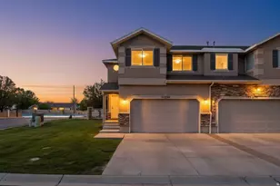12238 S Madison View Dr W, Riverton, UT 84065 - Photo 2
