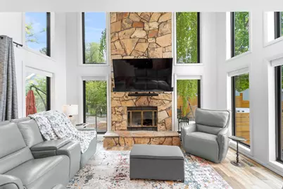 4833 S Arbor Cir E, Holladay, UT 84117 - Photo 2