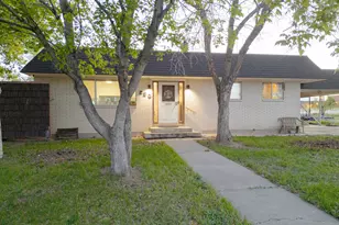 230 S 600 W, Vernal, UT 84078 - Photo 2