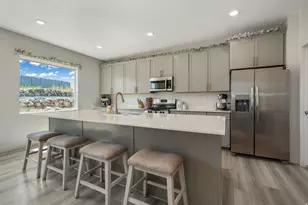 537 W Flora Dr, Saratoga Springs, UT 84045 - Photo 8