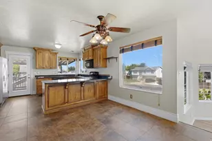 1863 S 250 W, Clearfield, UT 84015 - Photo 4