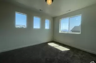 6709 S Skyloop Dr W, West Jordan, UT 84081 - Photo 14