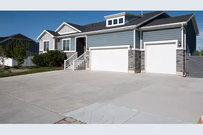 1372 S Homestead Ln, Syracuse, UT 84075 - Photo 2